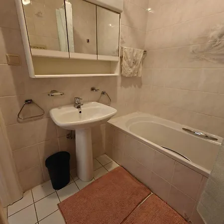 The Osborne Met Zeezicht Apartamento